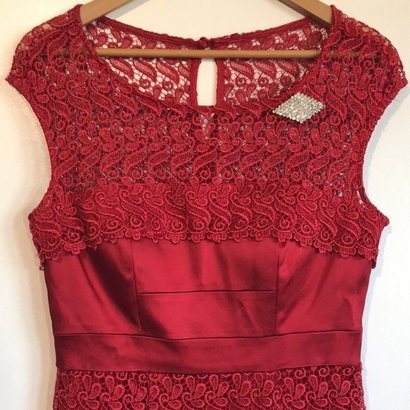 JAX sleeveless lace jewel sheath dress size 4 red - Picture 3 of 12